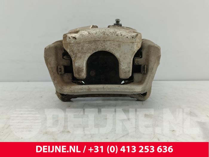 Toyota Pro-Ace City Remklauw (Tang) rechts-achter O170898
