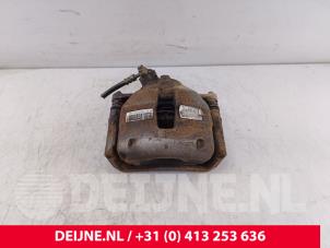 Toyota Pro-Ace City Front brake calliper, right O170899 photo 2