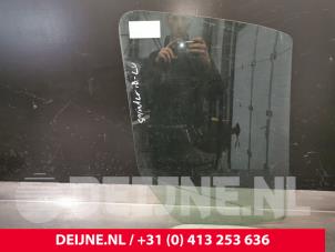 Mercedes Sprinter Door window 2-door, left O170916 photo 2