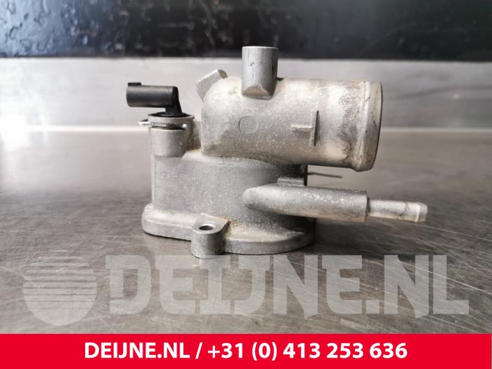 Mercedes E-Klasse Thermostatgehäuse O171034