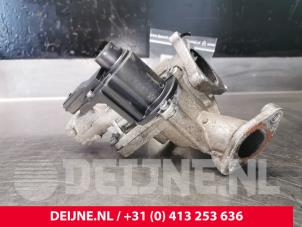 Volkswagen Caddy EGR Klep O171052 foto 2