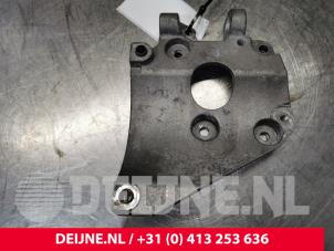 Volvo V40 Air conditioning bracket O171348 photo 3