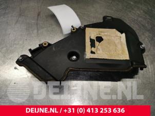 Volvo V40 Timing cover O171349 photo 2