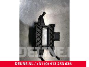 Tesla Model S Radarsensor O171398 foto 2