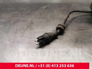 Citroen Jumpy Fusee links-voor O171399 foto 2
