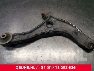 Opel Movano Querlenker unten rechts vorne O171418 foto 2