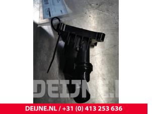 Volvo V60 Thermostatgehäuse O171438 foto 2