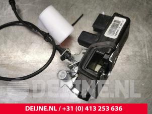 Tesla Model S Türschlossmechanik 4-türig rechts vorne O171577 foto 2