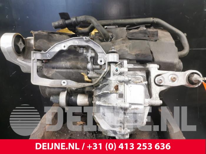 Tesla Model S Elektromotor Elektro-Auto O171586
