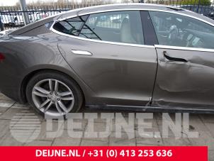 Tesla Model S Portierruit 4Deurs rechts-voor O171594 foto 2
