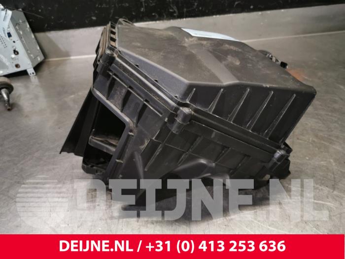 Volvo XC60 Air box O171657