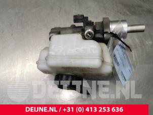 Volkswagen Golf Hoofdremcilinder O171777 foto 2