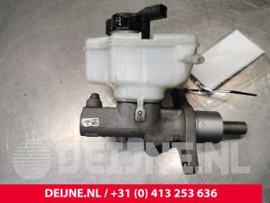 Volkswagen Golf Hoofdremcilinder O171777 foto 3