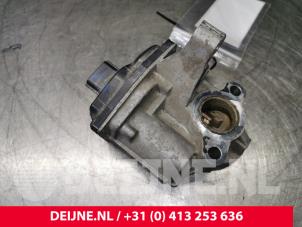 Mercedes Vito EGR Klep O171925 foto 2