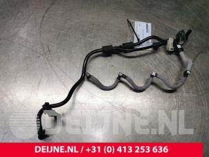 Mercedes Vito Fuel return line O172020 photo 3