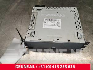 Renault Trafic Radio module O172155 foto 2