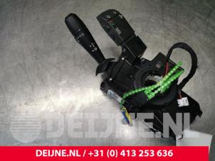 Renault Trafic Steering column stalk O172157 photo 2