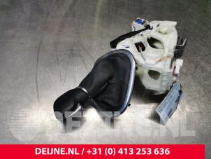 Gebruikte Pook Renault Trafic (1FL/2FL/3FL/4FL) 2.0 dCi 16V 145 Prijs € 90,75 Inclusief btw aangeboden door van Deijne Onderdelen Uden B.V.