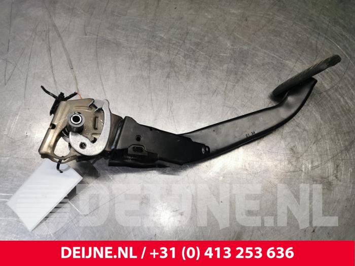 Volvo V60 Brake pedal O172174