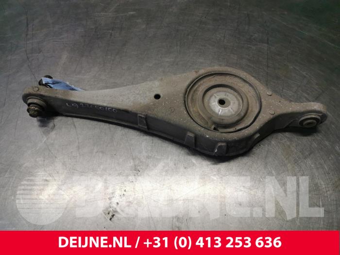 Volvo XC70 Rear spring retainer, left O172324