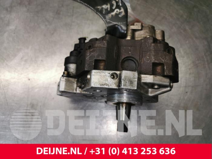 Peugeot Partner Brandstofpomp Mechanisch O172334