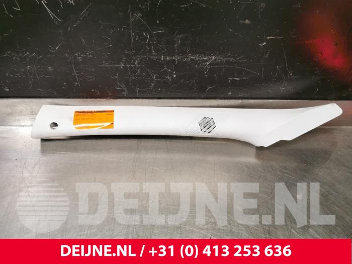 Iveco New Daily A-pillar cover, left O172405