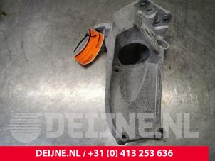 Volvo V60 Auspuffstütze O172451 foto 2