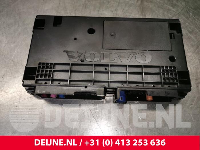 VCM (module) van een Volvo V60 II (ZW) 2.0 D4 16V 2019