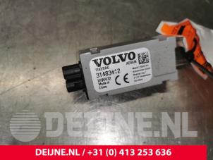 Volvo V60 Antennenverstärker O172459 foto 2