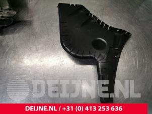 Volvo V60 Rear bumper bracket, right O172469 photo 2