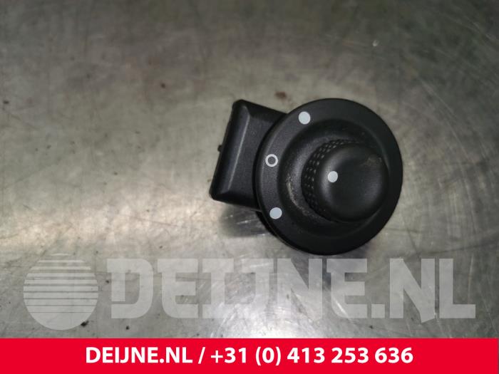 Renault Trafic Spiegel Schakelaar O172519