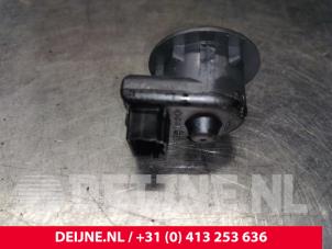 Renault Trafic Spiegel Schalter O172519 foto 3