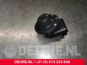 Renault Trafic Spiegel Schalter O172519 foto 2