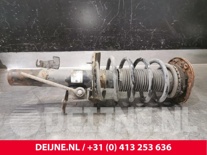 Volvo V70 Schokdemperpoot rechts-voor O172570
