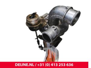 Gebruikte Turbo Mercedes Vito (638.0) 2.2 CDI 108 16V Prijs € 90,75 Inclusief btw aangeboden door van Deijne Onderdelen Uden B.V.