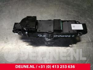 Volvo XC40 Radio control panel O172791 photo 3