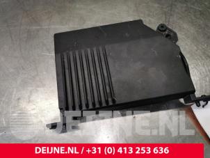 Volvo XC40 Radio versterker O172792 foto 2