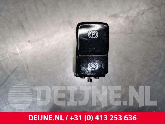 Volvo XC40 Handbremse Schalter O172795