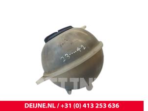 Gebruikte Expansievat Volkswagen Caddy II (9K9A) 1.9 SDI Prijs € 12,10 Inclusief btw aangeboden door van Deijne Onderdelen Uden B.V.