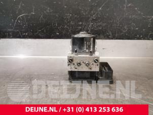Volkswagen Transporter ABS Pomp O172967 foto 2