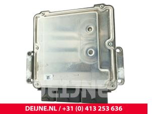 Renault Trafic Computer Motormanagement O173076 foto 2