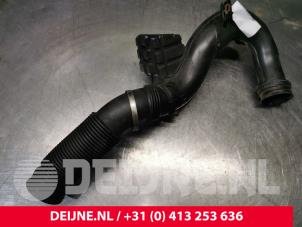 Opel Vivaro Ansaugschlauch Luft O173253 foto 3