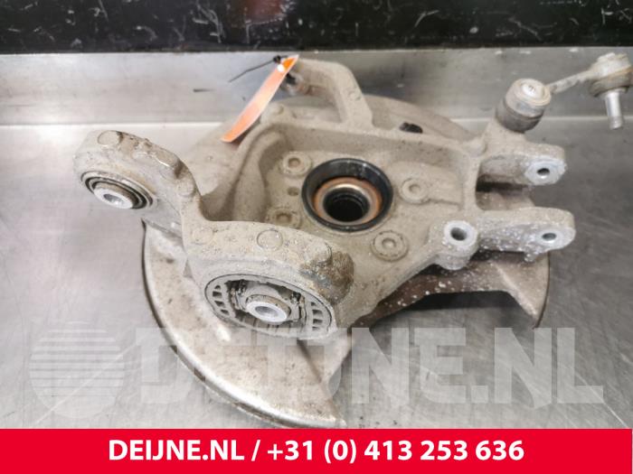 Volvo XC90 Achsschenkel links hinten O173327