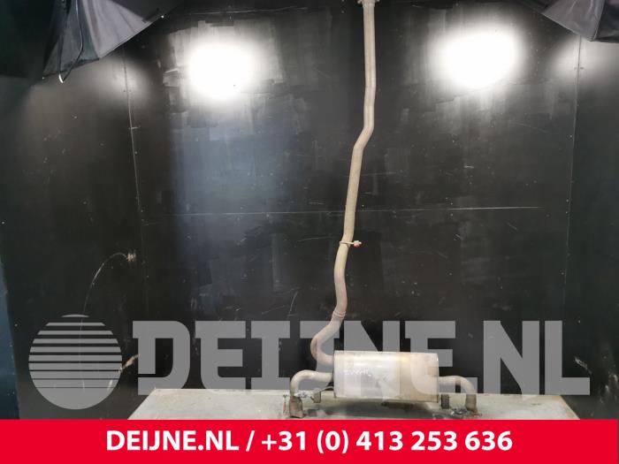 Gebruikte Uitlaat Einddemper Volvo V60 I (FW/GW) 2.4 D6 20V Plug-in Hybrid AWD Prijs € 150,00 Margeregeling aangeboden door van Deijne Onderdelen Uden B.V.