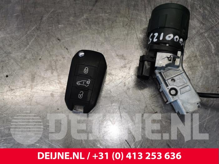 Peugeot Expert Kontaktslot+Sleutel O173427