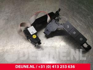 Peugeot Expert Radiobedienfeld O173432 foto 3