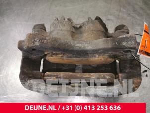 Renault Master Front brake calliper, right O173504 photo 2