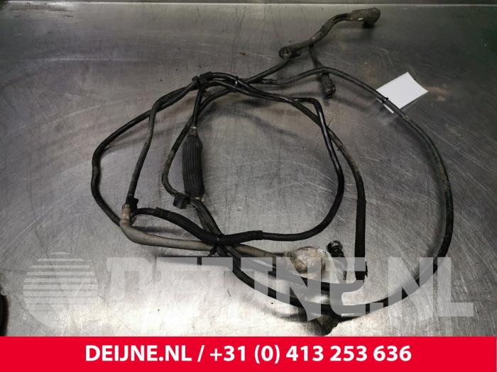 Gebruikte Leiding (diversen) Volvo V60 I (FW/GW) 2.4 D6 20V Plug-in Hybrid AWD Prijs € 150,00 Margeregeling aangeboden door van Deijne Onderdelen Uden B.V.