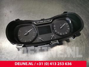 Toyota Pro-Ace Kilometerteller KM O173556 foto 2