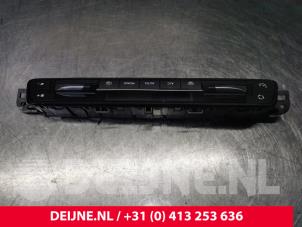 Toyota Pro-Ace Heater control panel O173557 photo 2